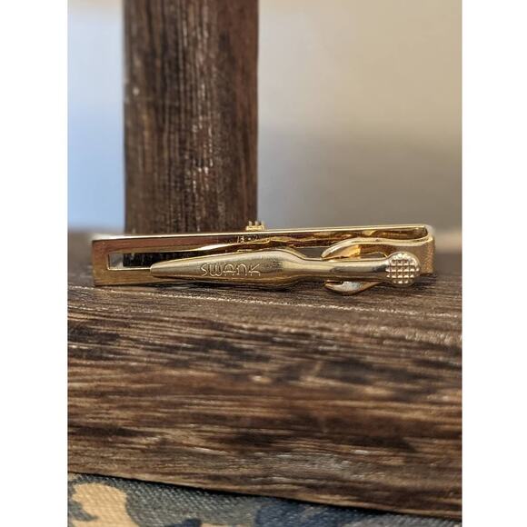 Vintage Swank Yellow Jewel Gold Tone Tie Bar Clip - Picture 5 of 5